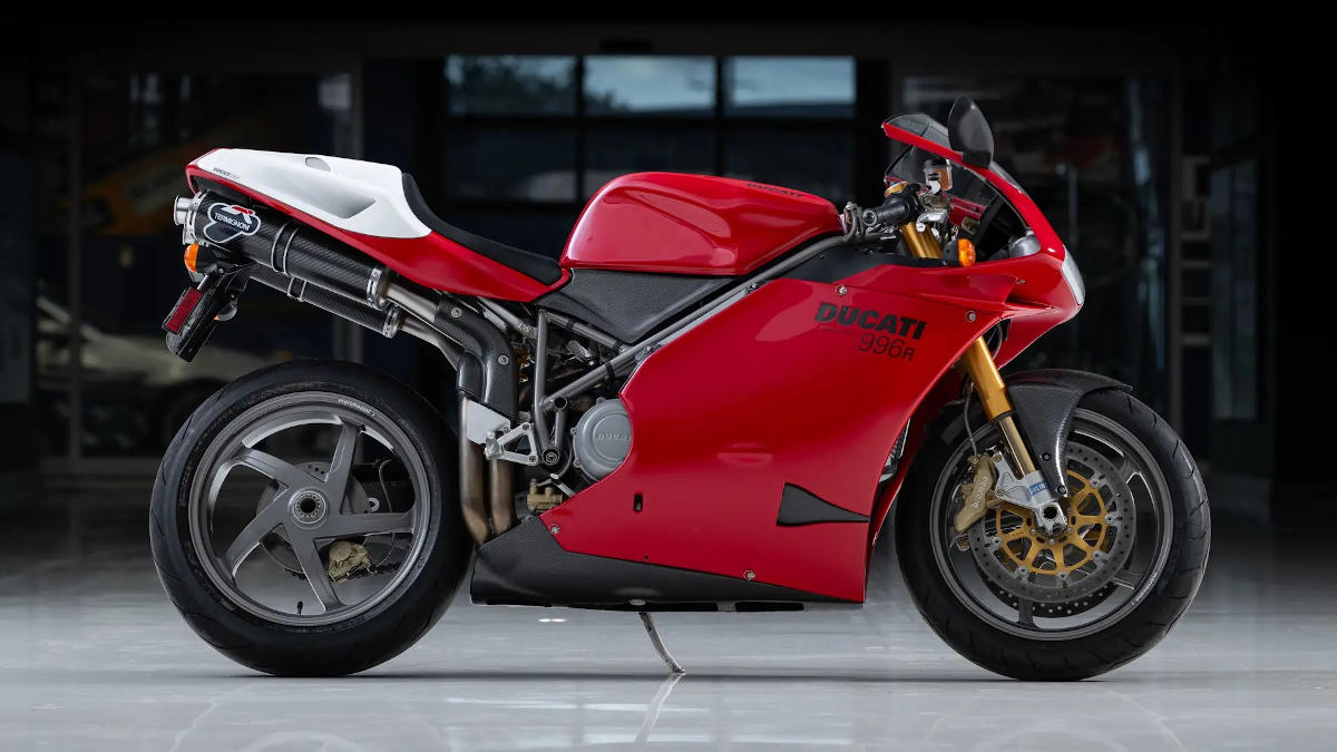 Fue una de las superbikes más queridas de Ducati y se ofrece con menos de 600 km en el odómetro
