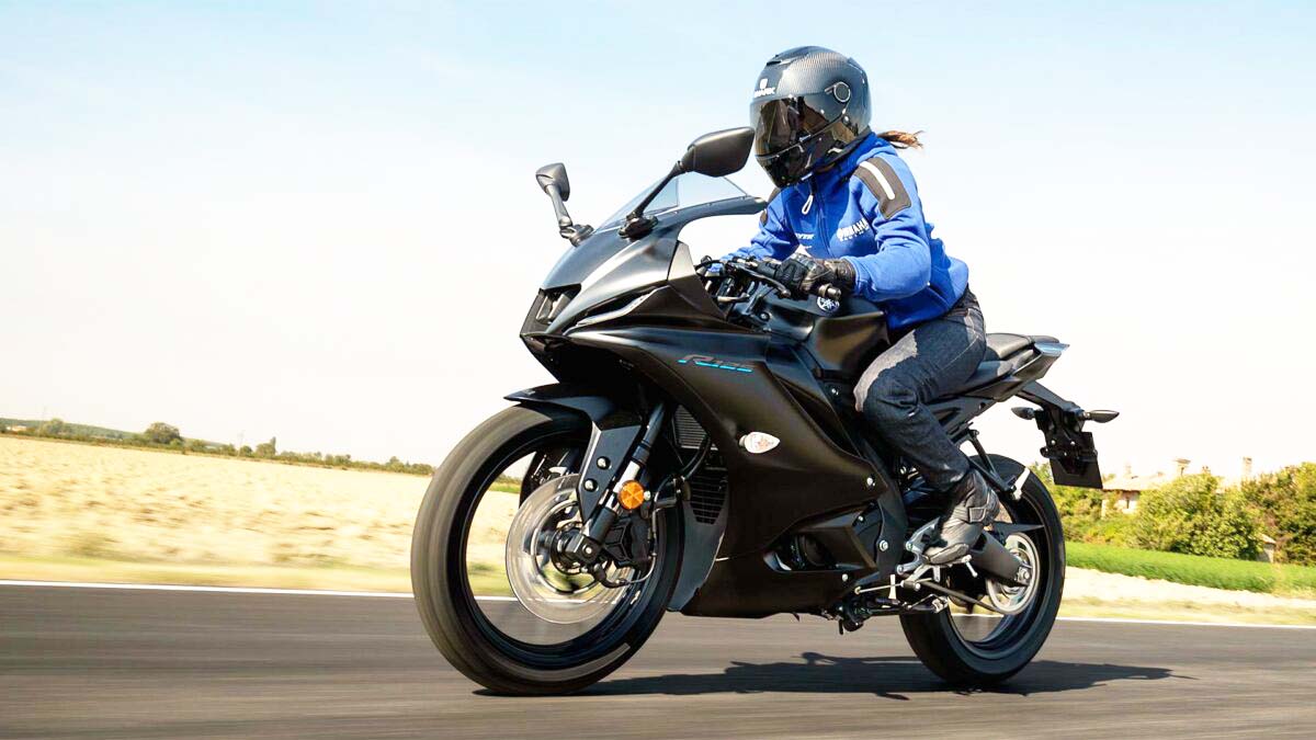 Fotos de motos para el carnet de coche B