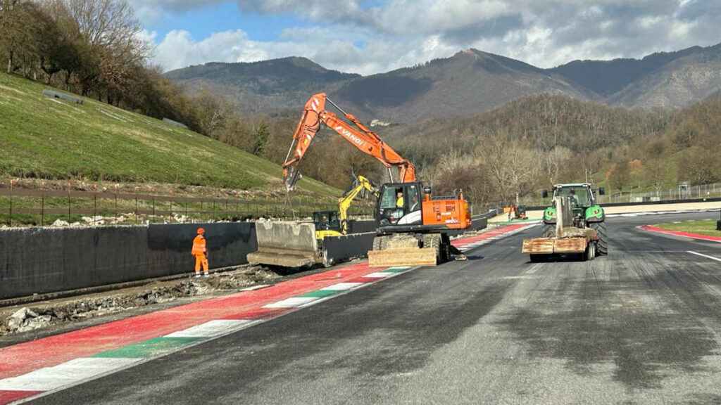 El circuito de Mugello remodela uno de sus puntos más críticos para MotoGP 11 Remodelación Mugello MotoGP
