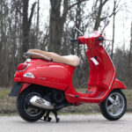 Vespa LX 125 Ferrari Edition