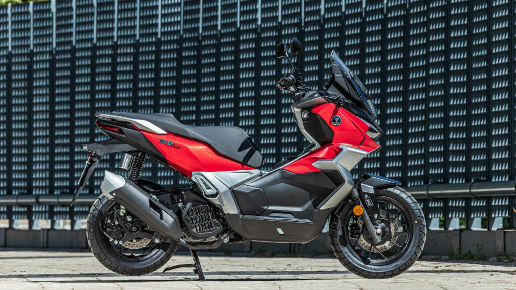 VOGE SR1 ADV 125
