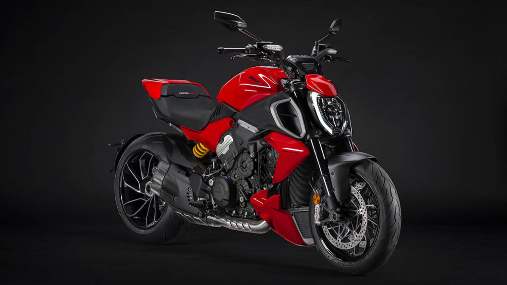 Estos son los precios y las motos custom rivales de la Morbidelli MBP C1002V 16 Ducati Diavel V4