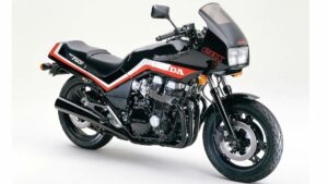 Fotos de las primeras motos japonesas que llegaron a España