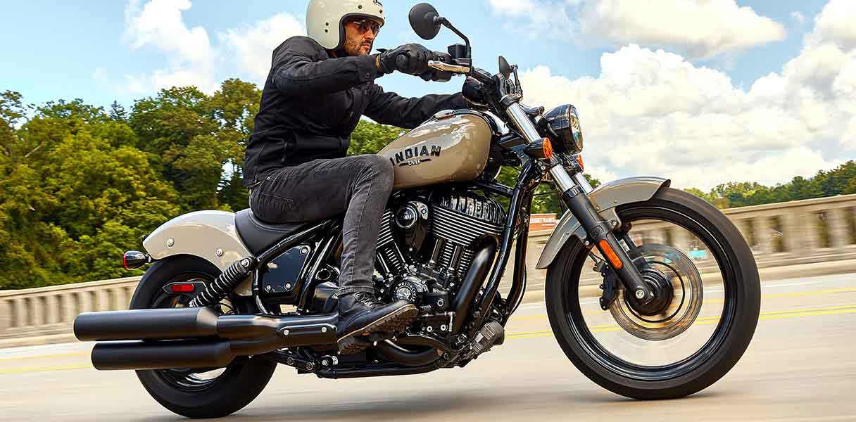 Exprime tu lado más cruiser con la saga Indian Chief y un gran descuento en ropa o accesorios originales