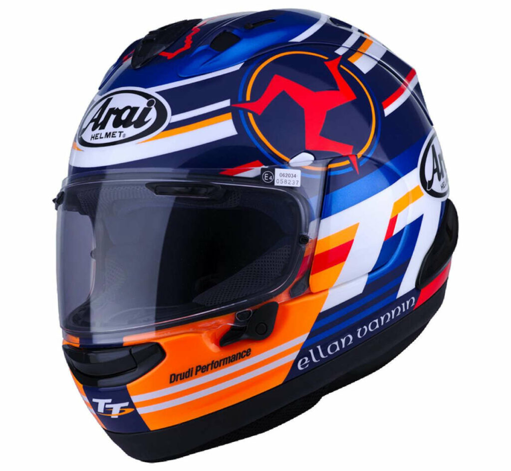 Arai presume en el TT de la Isla de Man 2024: 40 años protegiendo a sus pilotos 12 Arai TT Isla de Man 2024
