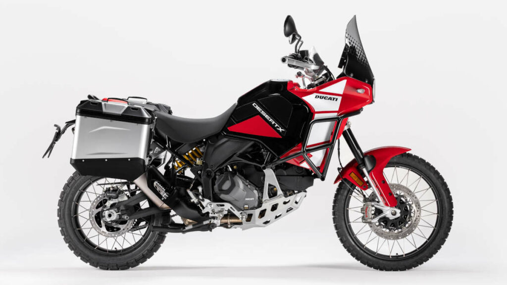 El acabado Discovery es el enfoque viajero que le faltaba a la Ducati DesertX 8 Ducati DesertX Discovery