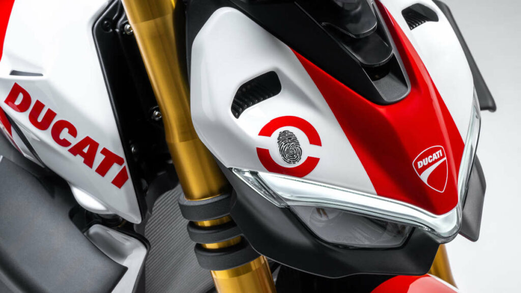 Ducati lanza la Streetfighter V4 S con más 'flow' 11 Ducati Streetfighter V4 Supreme