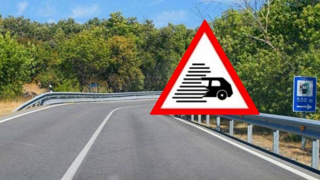 La nueva señal de la DGT que casi todos los conductores no entienden 1 nueva senal dgt visibilidad
