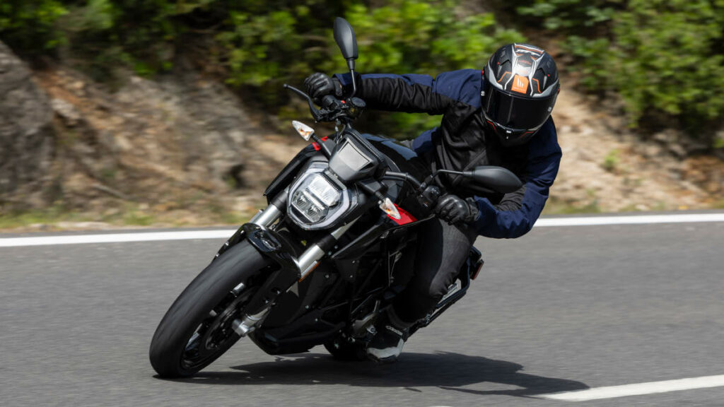 Prueba de las Zero SR y DSR 2024: sorpresa A2 14 Presentación Zero SR y DSR 2024