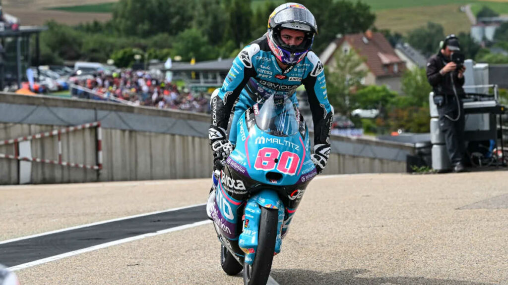 MotoGP Alemania: Pecco Bagnaia nuevo líder del mundial 13 Alonso victoria Moto3