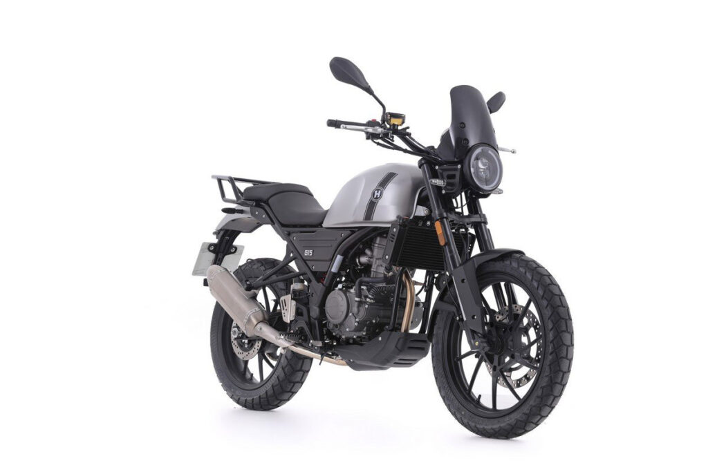Esta Hanway tiene 1.000 kilómetros de autonomía y con 600 euros de descuento, es chollo entre las trail para el carnet de coche 11 Hanway G15 125 Adventure