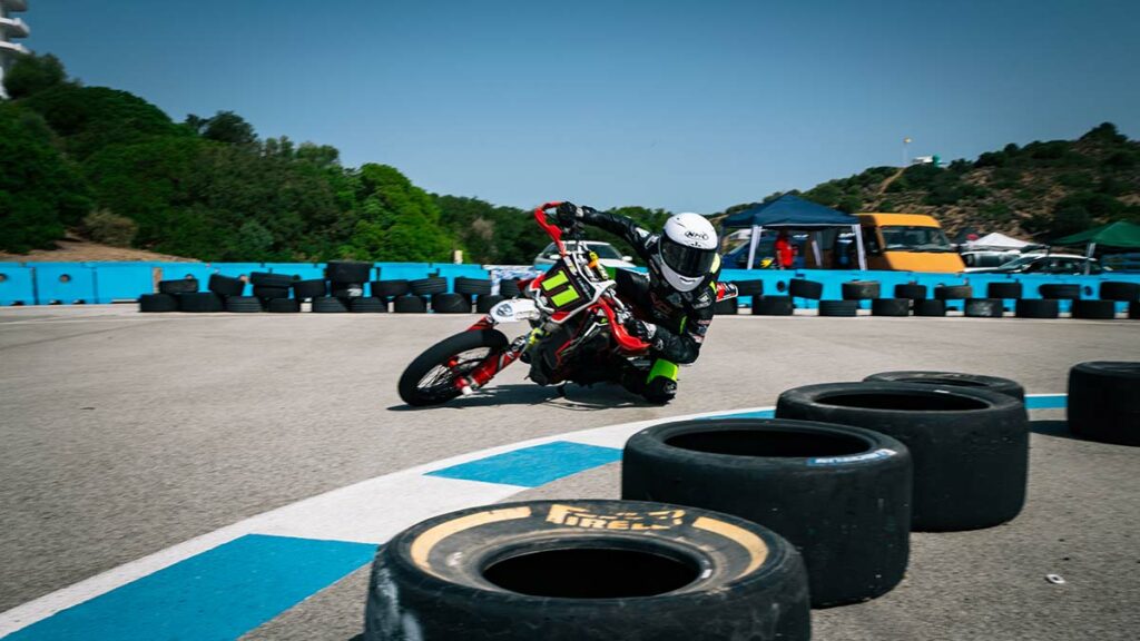 Escuela de pilotaje Sugar Racing: Pasión y dedicación al Motociclismo Andaluz 20 Sugar Racing 2 6