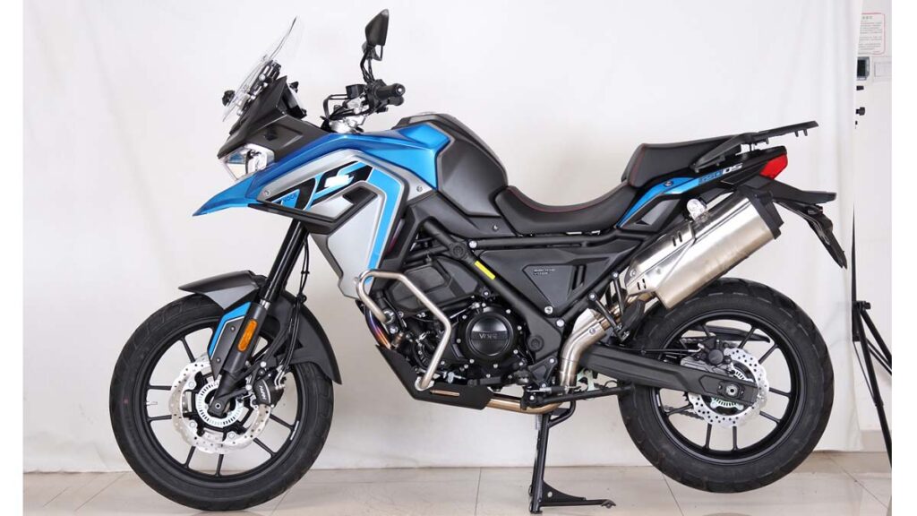 Motos trail para el carnet A2: estos son los precios y las rivales de la Royal Enfield Himalayan 450 19 Voge 650DS