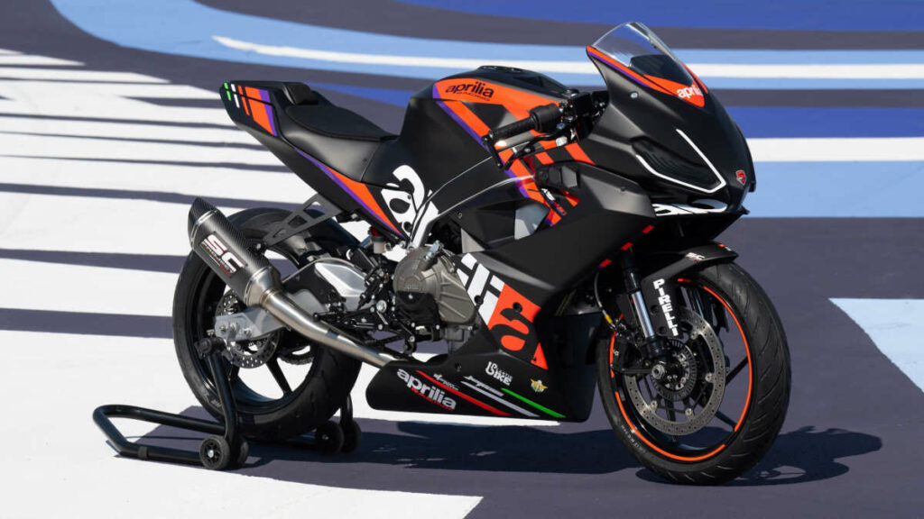 El Aprilia RS 457 Trophy es una realidad: 2 carreras en 2024 como antesala del certamen completo en 2025 2 Aprilia RS 457 Trofeo