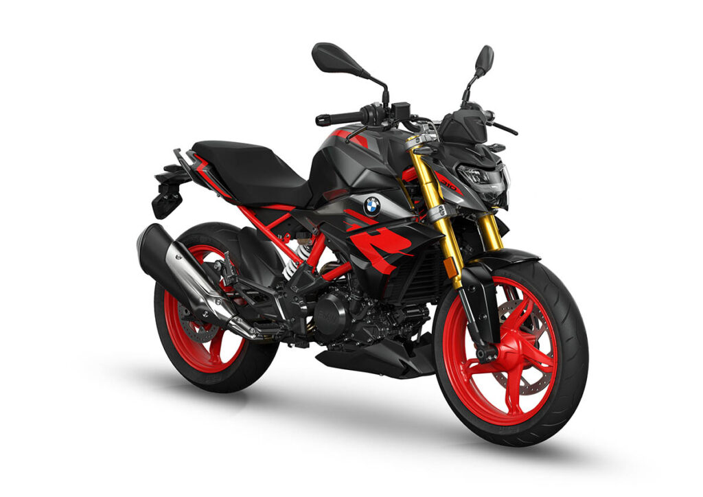 Estas 5 motos para el carnet A2 tienen descuentos de los buenos: podrás ahorrar hasta 1.000 euros 10 bmw g 310 r 2024