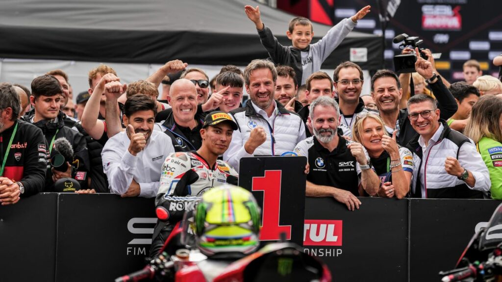 carrera 1 wsbk donington toprak