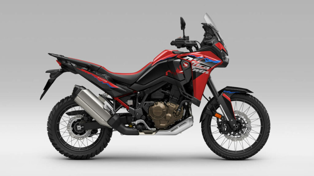 Este es el precio de la Moto Guzzi Stelvio y las motos trail que se presentan como principales rivales 19 Honda Africa Twin CRF 1100 L
