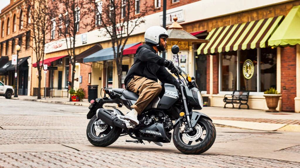 Fotos de la Honda MSX125 Grom 2025 1 Honda MSX125 Grom 2025