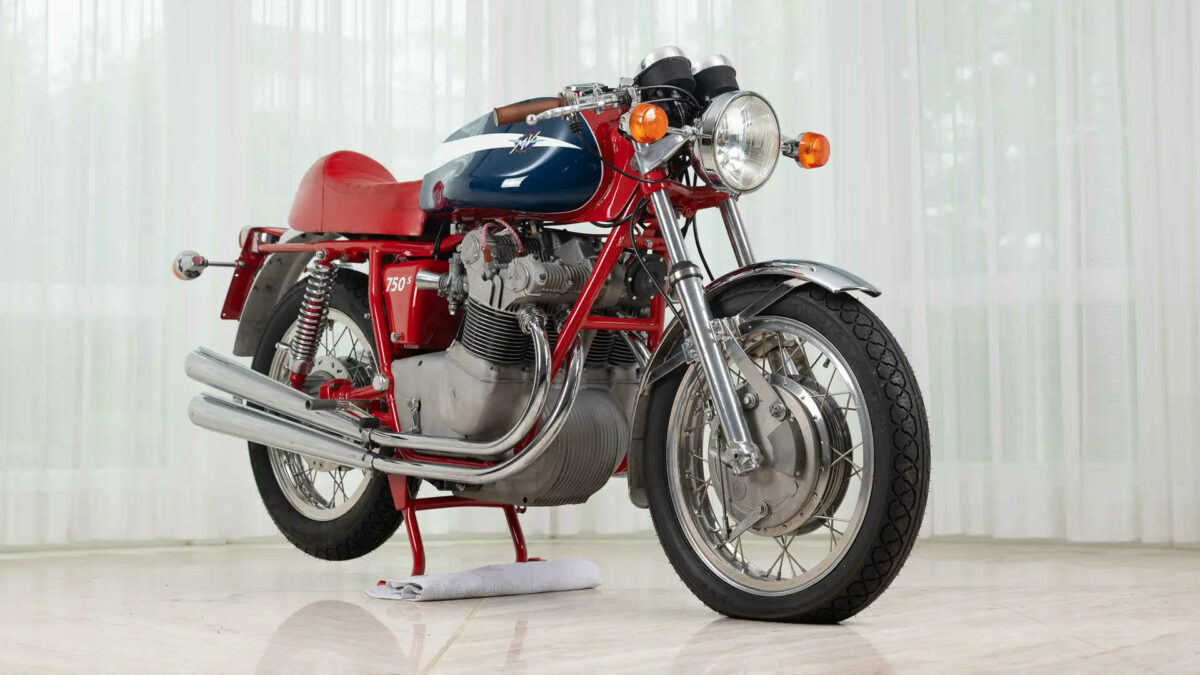 Fotos de la MV Agusta 750 S de 1972 1 Fue una de las superbikes más innovadoras de los 70: una MV Agusta 750S entra en subasta