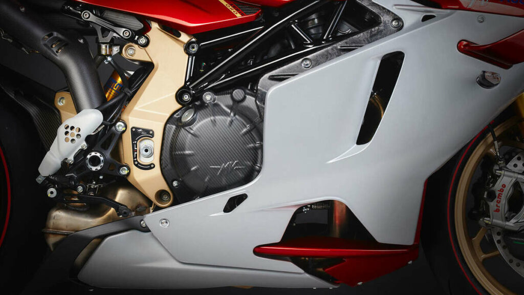 La MV Agusta Superveloce 1000 Serie Oro es la culminación de una saga mítica 12 MV Agusta Superveloce 1000 Serie Oro