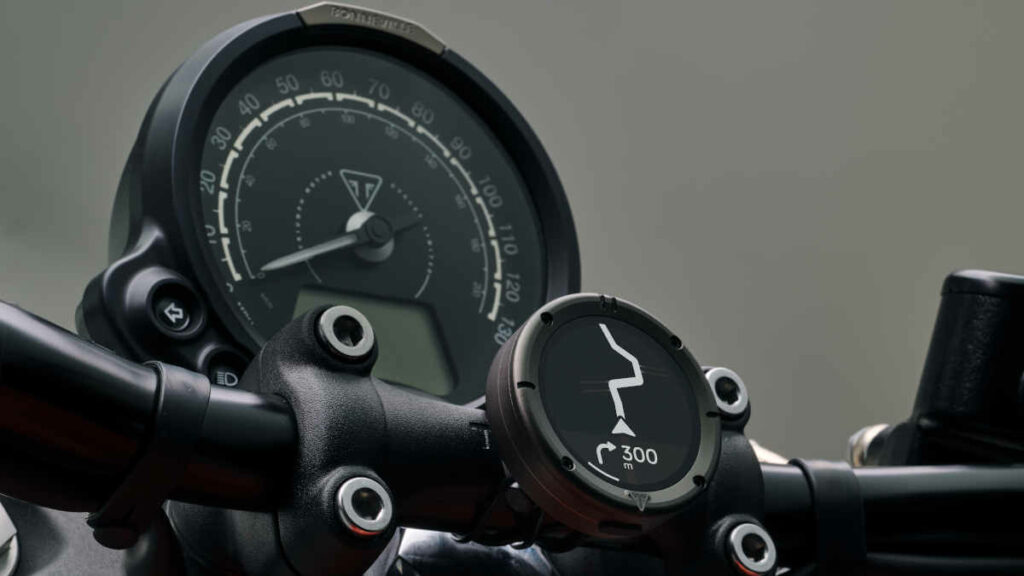 El navegador perfecto para motos clásicas existe: Beeline y Triumph colaboran para lanzar un modelo destinada a la gama Modern Classics 9 Navegador Beeline para Triumph
