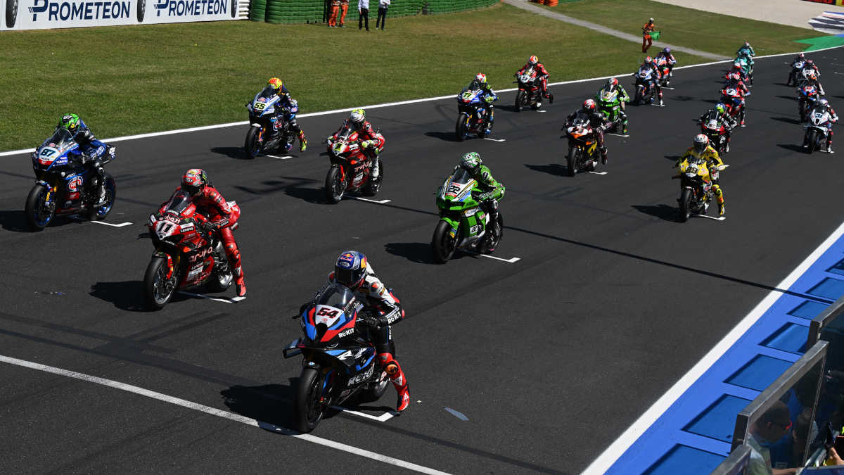 Superbike Donington: horarios y televisión