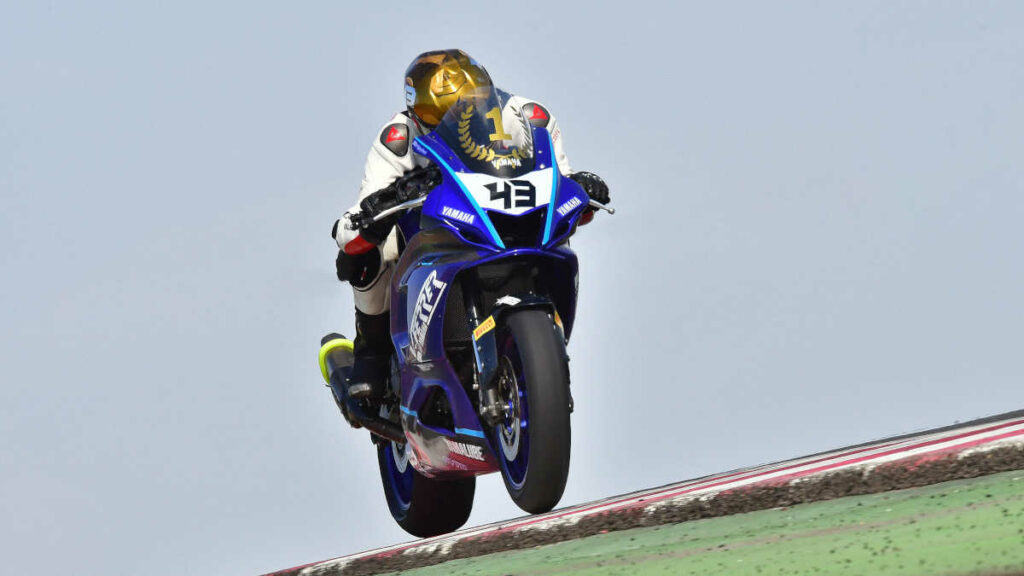 Eric Molina se proclama campeón de la Yamaha R7 Cup 2024 1 Yamaha R7 Cup Alcarràs 2024