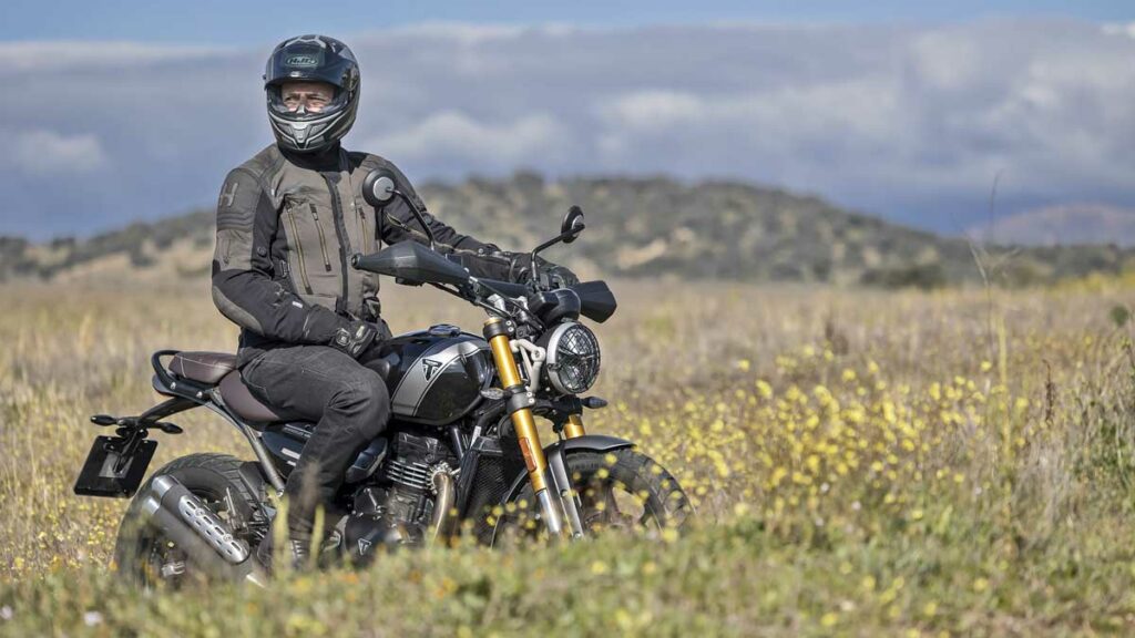 Triumph pone en bandeja para usuarios del carnet A2 el concepto scrambler en una moto excepcional, polivalente y divertida 21 Prueba Triumph Scrambler 400 X 2024