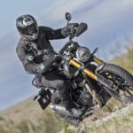 Prueba Triumph Scrambler 400 X 2024