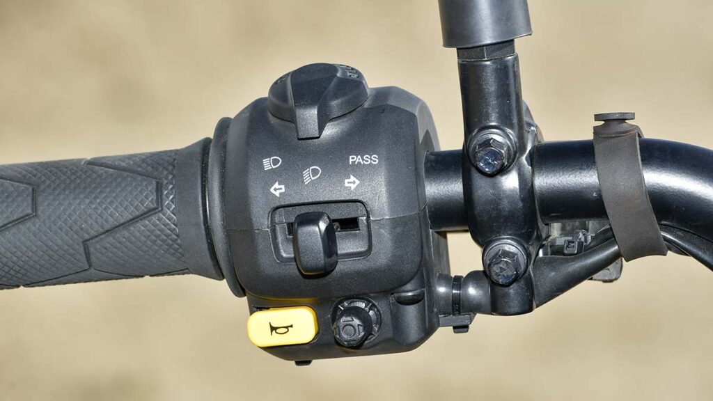 Probamos la Royal Enfield Himalayan 450 y se convierte en la moto trail para el carnet A2 que siempre quiso ser 17 Royal Enfield Himalayan 450