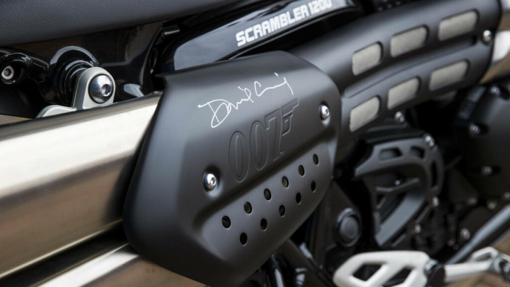 Unas Triumph ex 007 a la venta para fines benéficos 9 Subasta Triumph 007