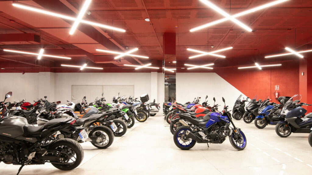 La plataforma de compraventa Mundimoto tiene nueva tienda en Madrid 11 Tienda Mundimoto Madrid