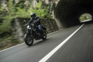 Fotos de la Yamaha MT-09 Y-AMT