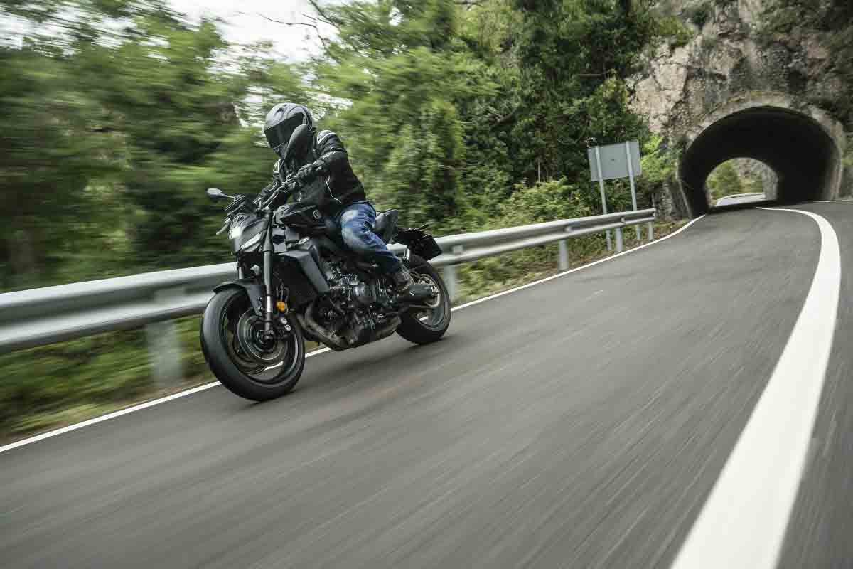 Fotos de la Yamaha MT-09 Y-AMT 2024 2 Yamaha MT-09 Y-AMT 2024