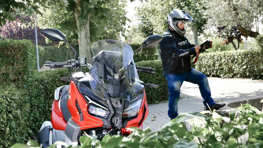 El Voge SR1 ADV sube la apuesta en equipamiento con líneas actuales 18 Prueba Voge SR1 ADV