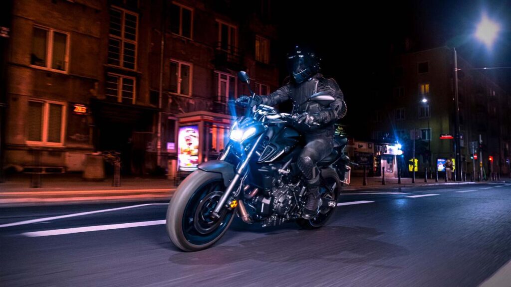 Imagina la oferta ideal para una Yamaha naked superventas con carnet A2... ¡Existe! 13 Yamaha MT-07 Pure 2023