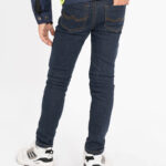 Gama de ropa para niños de By City