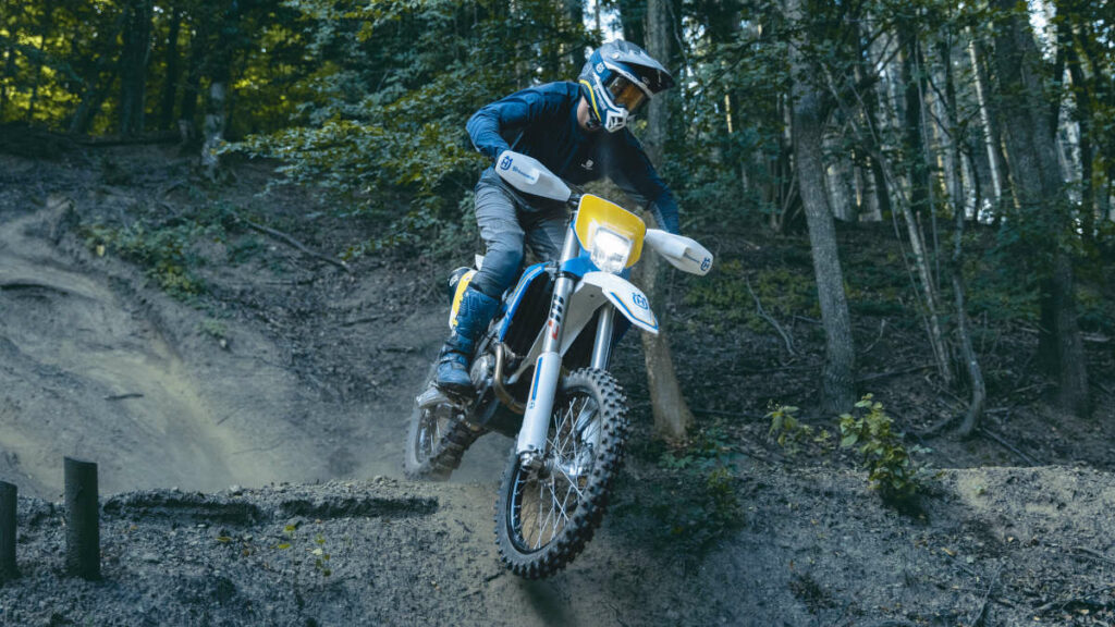Gama Husqvarna Heritage 2025