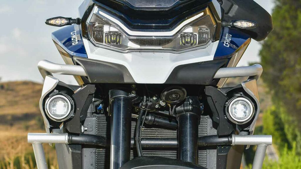 He probado la CFMoto 800 MT Explore y estos detalles la convierten en una moto trail que interesa 11 CFMoto 800 MT Explore