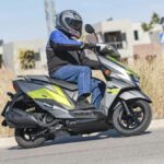 Fotos de la prueba comparativa entre Yamaha RayZR y Suzuki Avenis 125 16 Prueba Yamaha RayZR y Suzuki Avenis 125