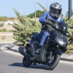 Fotos de la prueba comparativa entre Yamaha RayZR y Suzuki Avenis 125 2 Prueba Yamaha RayZR y Suzuki Avenis 125