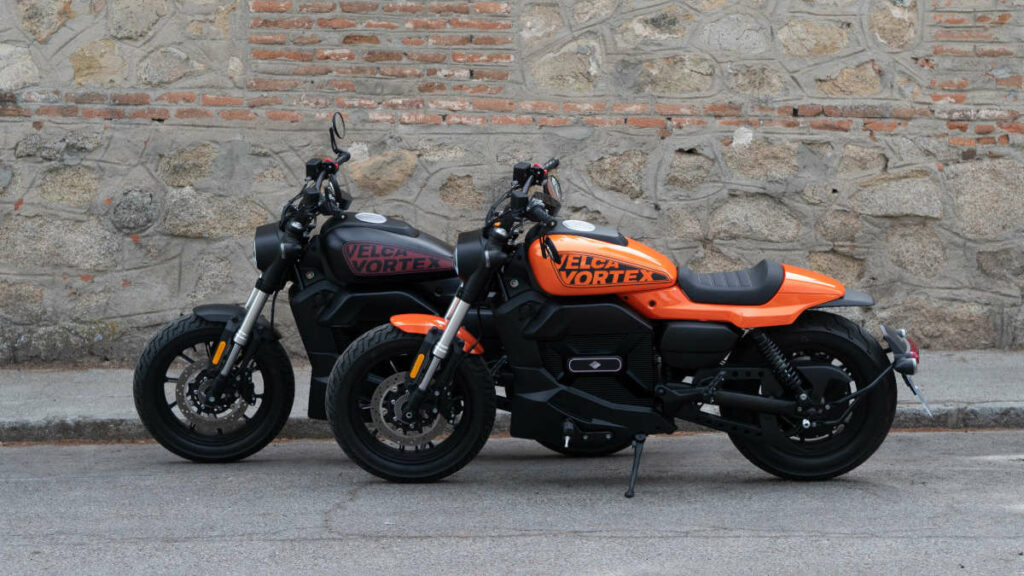 Velca se pasa las motos eléctricas con una atractiva custom cargada de tecnología 13 Velca Vortex