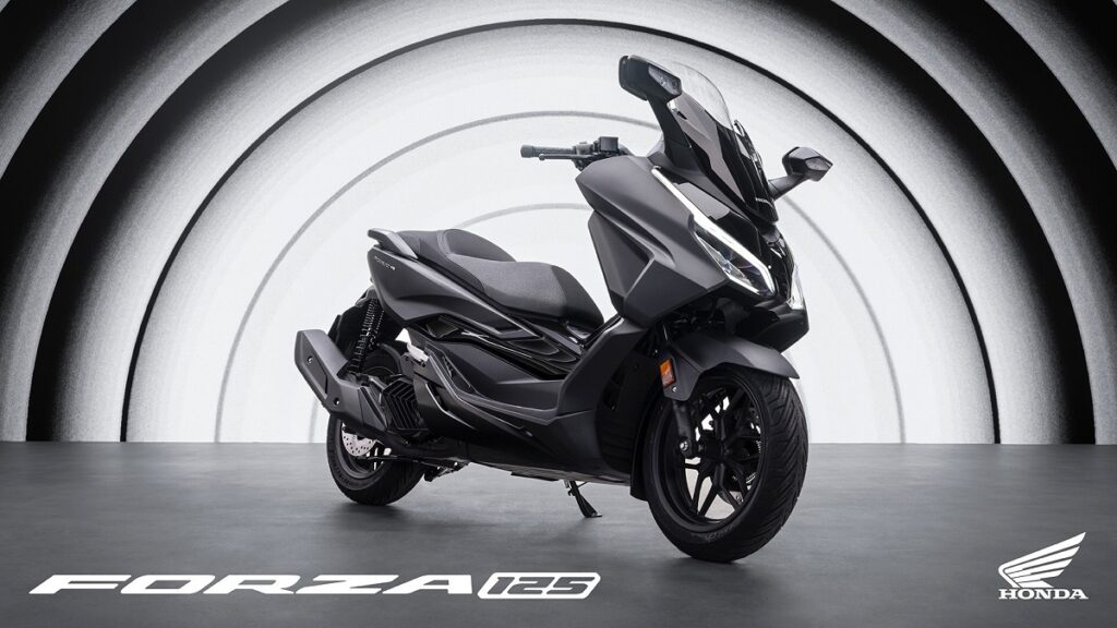 Los 11 scooters 125 para el carnet de coche que se presentan como novedades en 2025 11 Fotos de los Honda Forza 125, 350 y 750 en su nueva versión 2025
