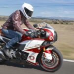 Prueba de la Bimota KB4
