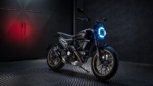 Fotos de las Scrambler Ducati Icon Dark y Full Throttle 2025