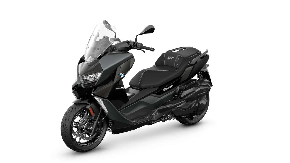 Los maxiscooters de BMW se renuevan en 2025 con más equipamiento de serie y homologación Euro5+