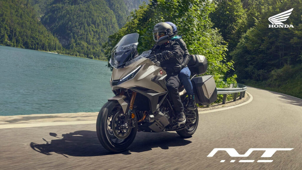 La Honda NT1100 2025 llega con cambios estéticos y una respuesta más contundente de su bicilíndrico 11 Honda NT1100 2025