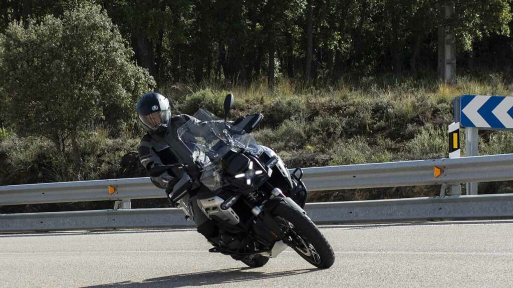Estas son las 10 motos nuevas más vendidas en 2025 hasta febrero y las dos primeras son de la misma marca 10 BMW R 1300 GS Adventure