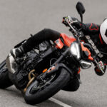 Prueba de la Triumph Street Triple R A2 2024
