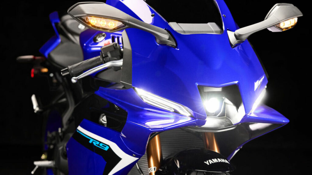 Yamaha YZF-R9: la nueva supersport de la marca llega con interesantes novedades centradas en la deportividad 11 Yamaha YZF-R9